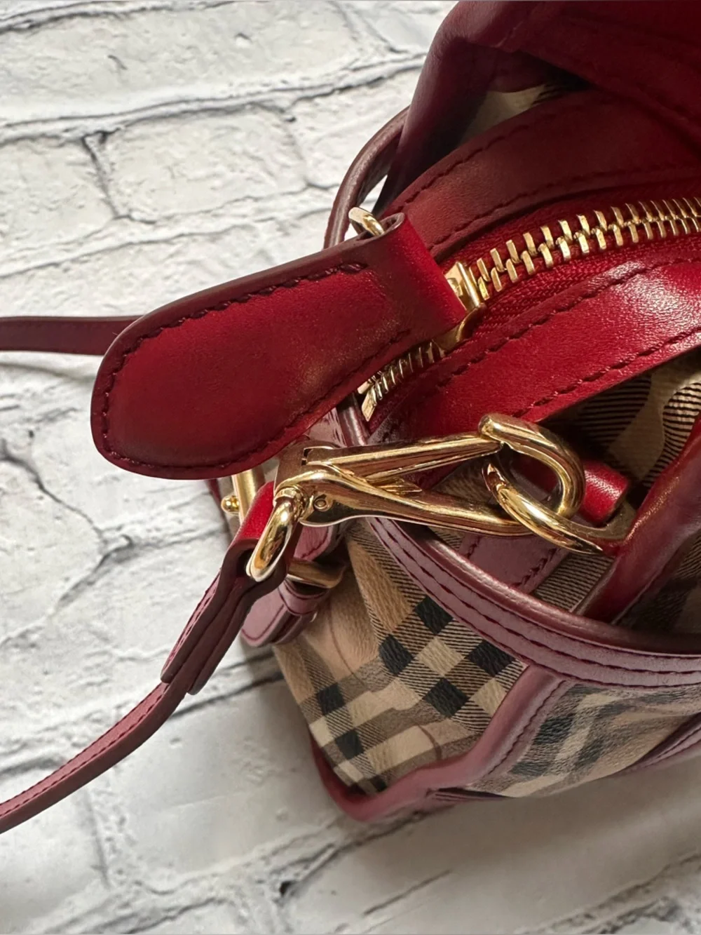 Burberry Brown Haymarket Check Patent Leather Portrait Minford Tote Bag - Picture 9 of 16